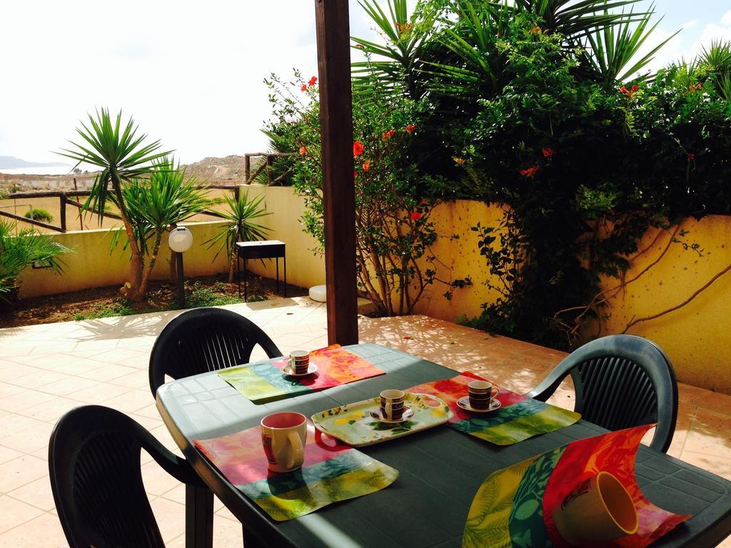 Villa Baia Di Cornino Custonaci Habitación foto