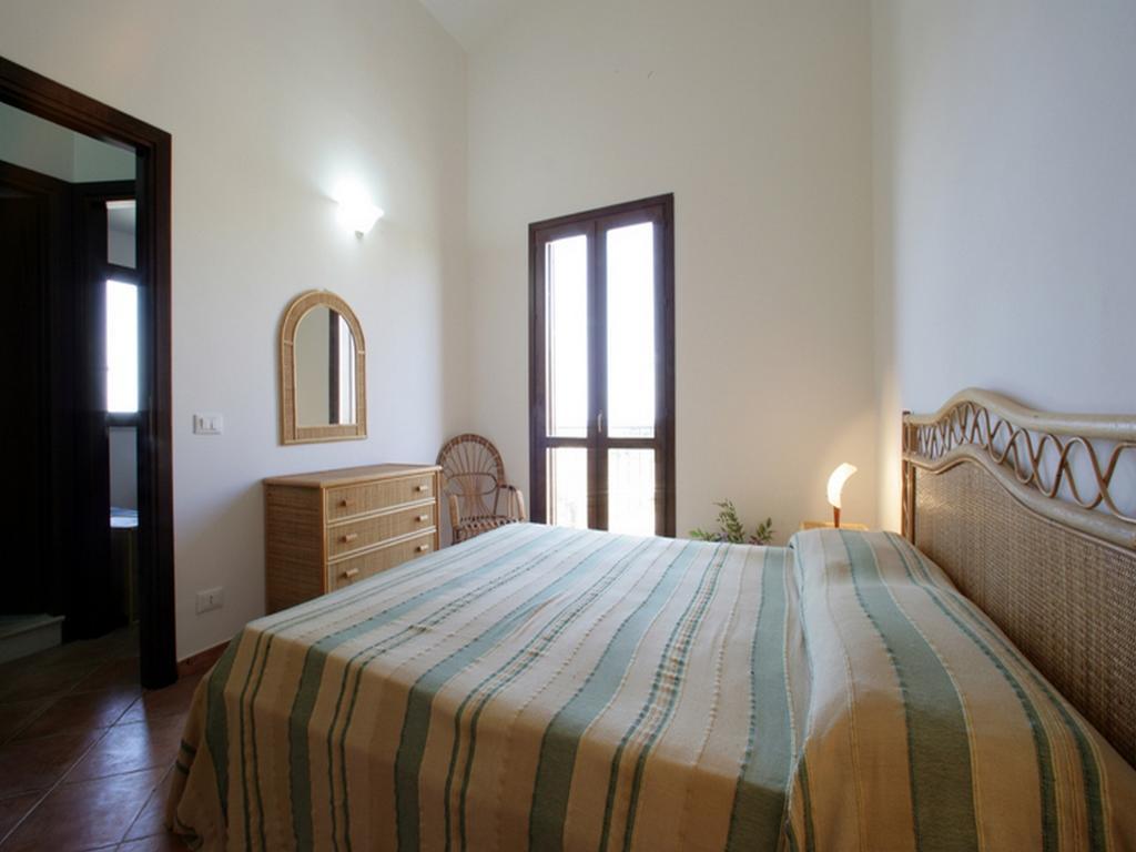 Villa Baia Di Cornino Custonaci Habitación foto